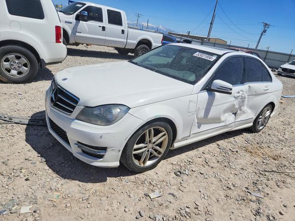 2013 MERCEDES-BENZ C C300