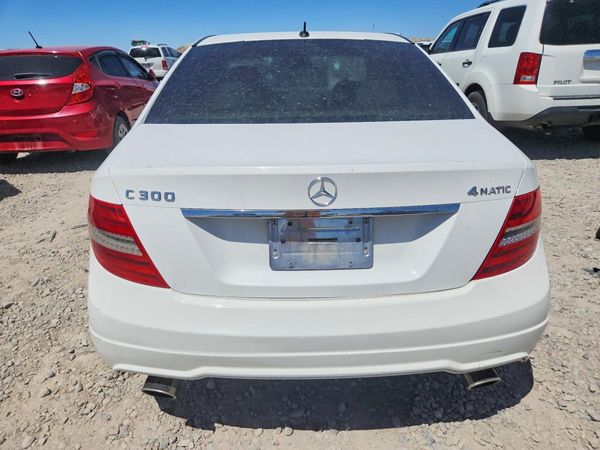 2013 MERCEDES-BENZ C C300