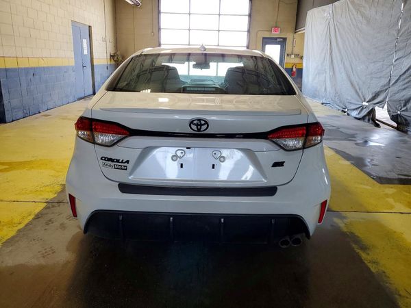 2024 TOYOTA COROLLA SE w/Premium pkg
