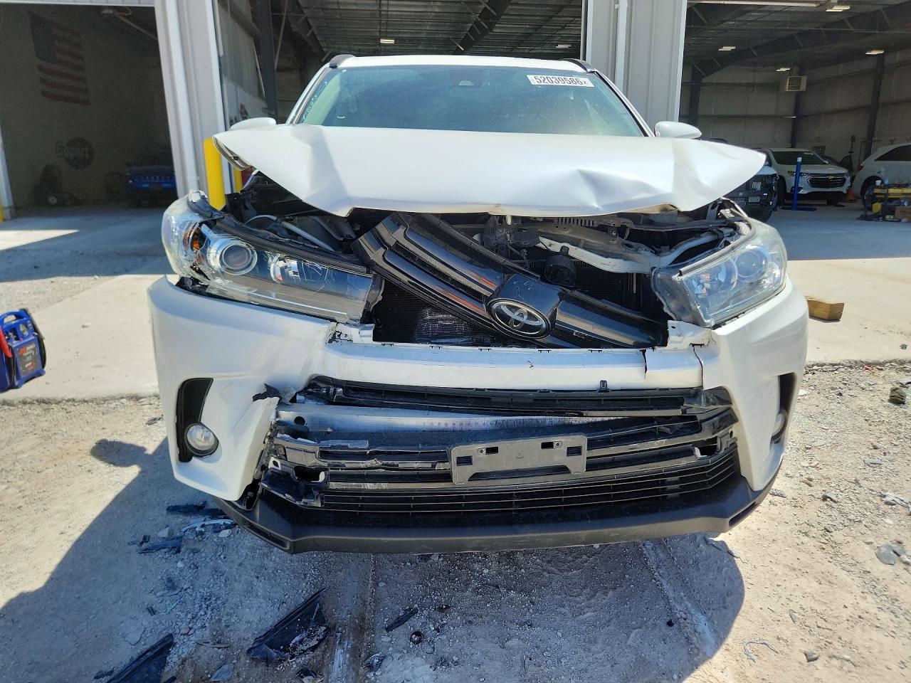 2017 TOYOTA HIGHLANDER SE/XLE