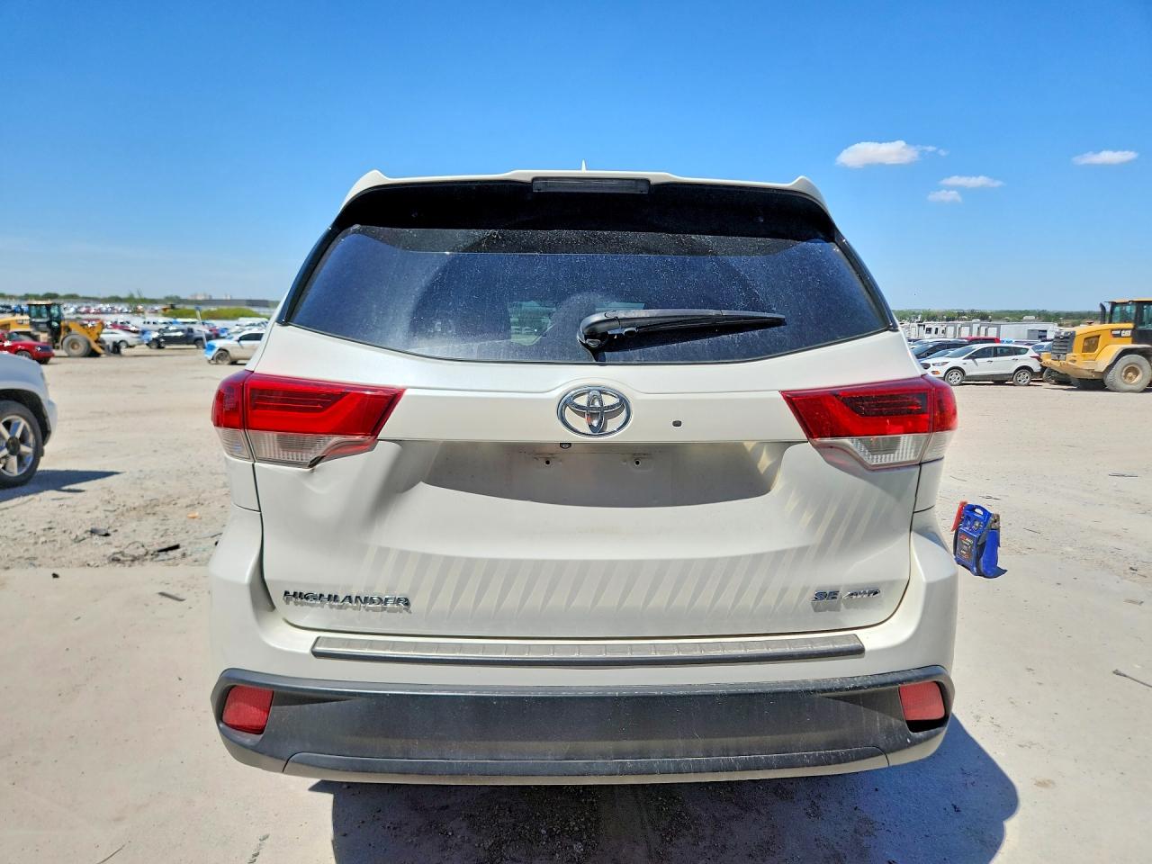 2017 TOYOTA HIGHLANDER SE/XLE