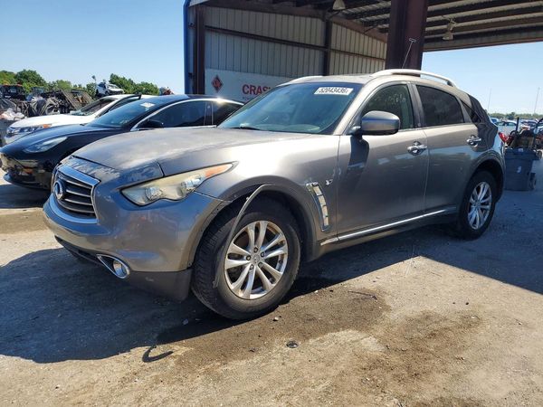 2014 INFINITI QX70