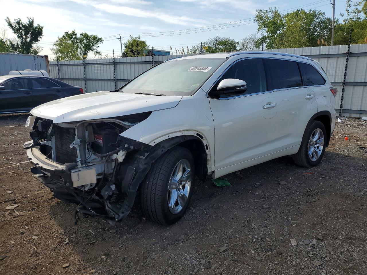2015 TOYOTA HIGHLANDER