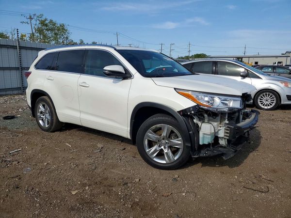 2015 TOYOTA HIGHLANDER