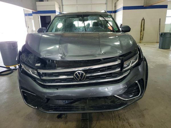 2021 VOLKSWAGEN ATLAS SE w/ Tech R-Line — DIRF