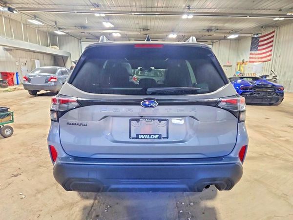 2025 SUBARU FORESTER