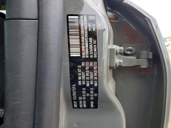 2020 JEEP RENEGADE Latitude, Longitude