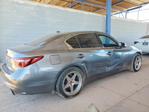 2018 INFINITI Q50