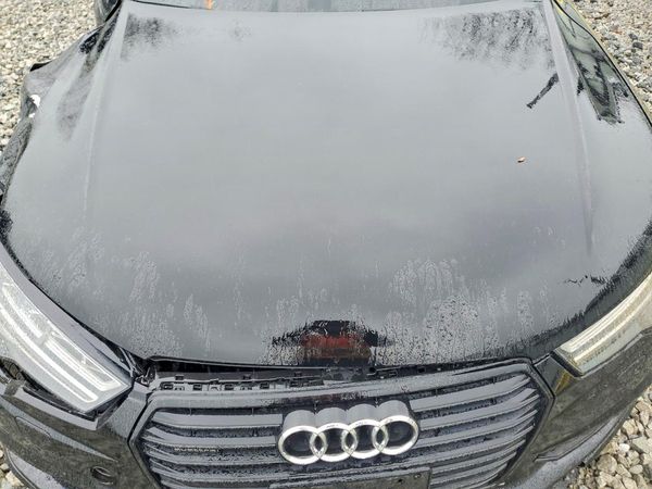 2016 AUDI A7 quattro Premium Plus — Engine bay