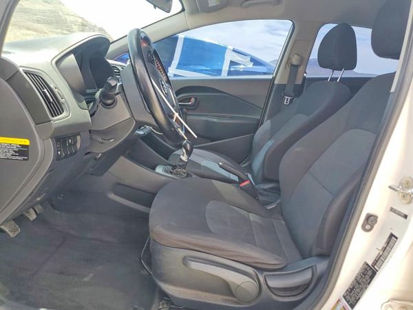 2016 KIA RIO LX A/T