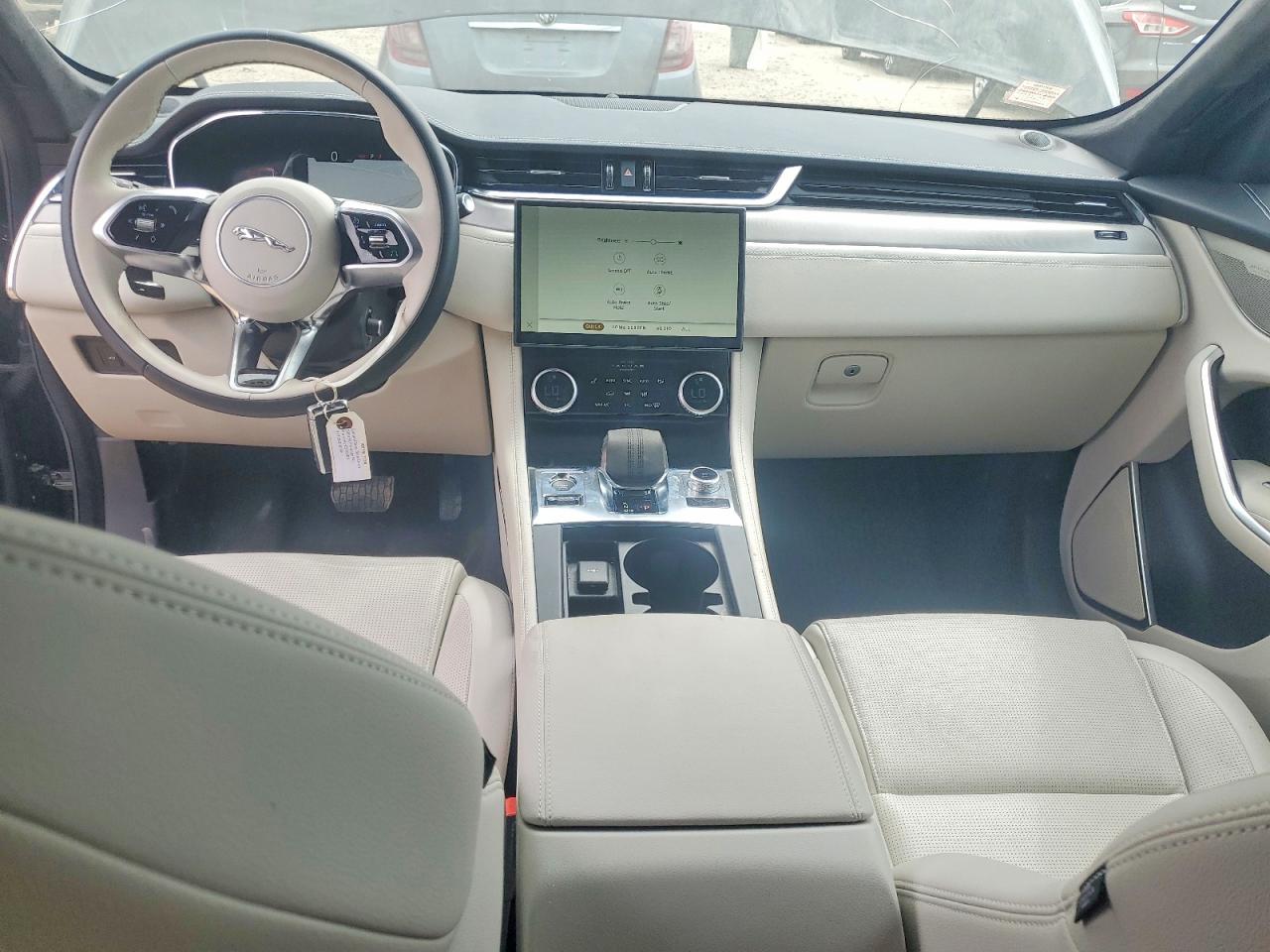 2024 JAGUAR F-PACE P250 R-Dynamic S