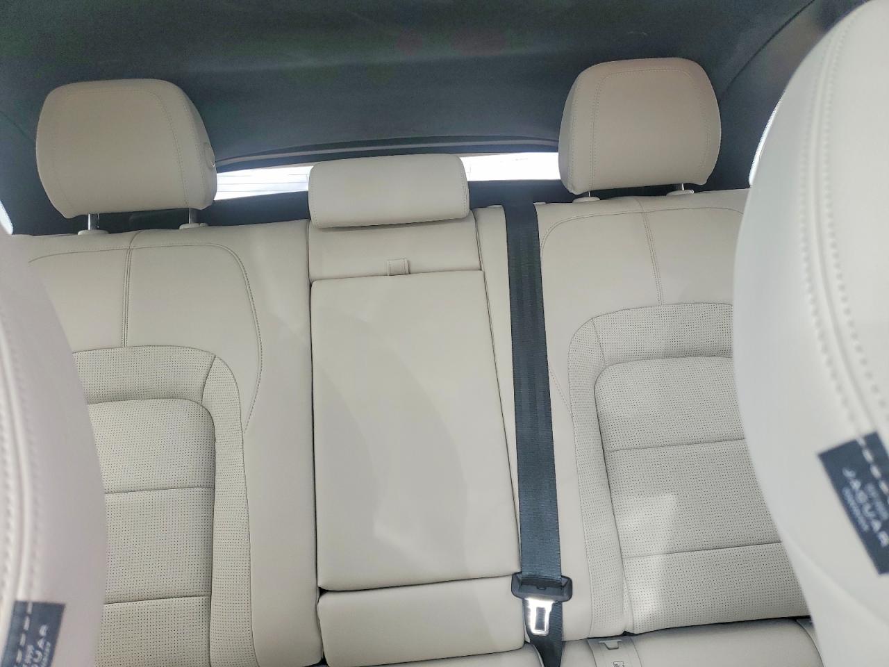 2024 JAGUAR F-PACE P250 R-Dynamic S