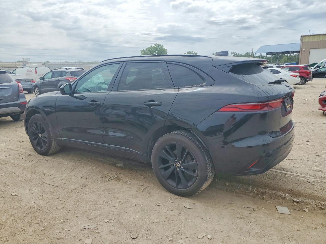 2024 JAGUAR F-PACE P250 R-Dynamic S