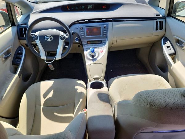 2015 TOYOTA PRIUS