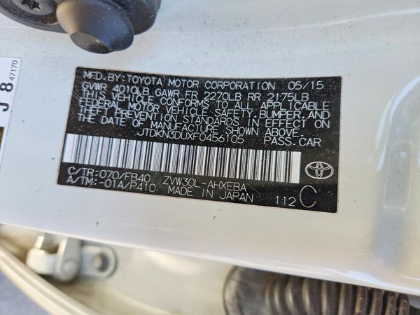 2015 TOYOTA PRIUS