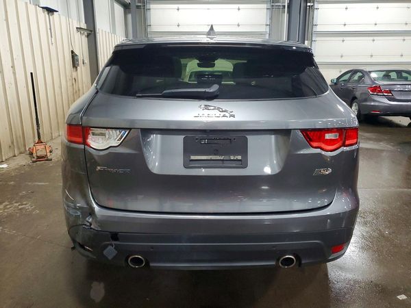 2019 JAGUAR F-PACE Prestige