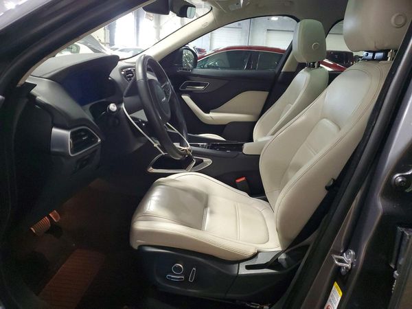 2019 JAGUAR F-PACE Prestige