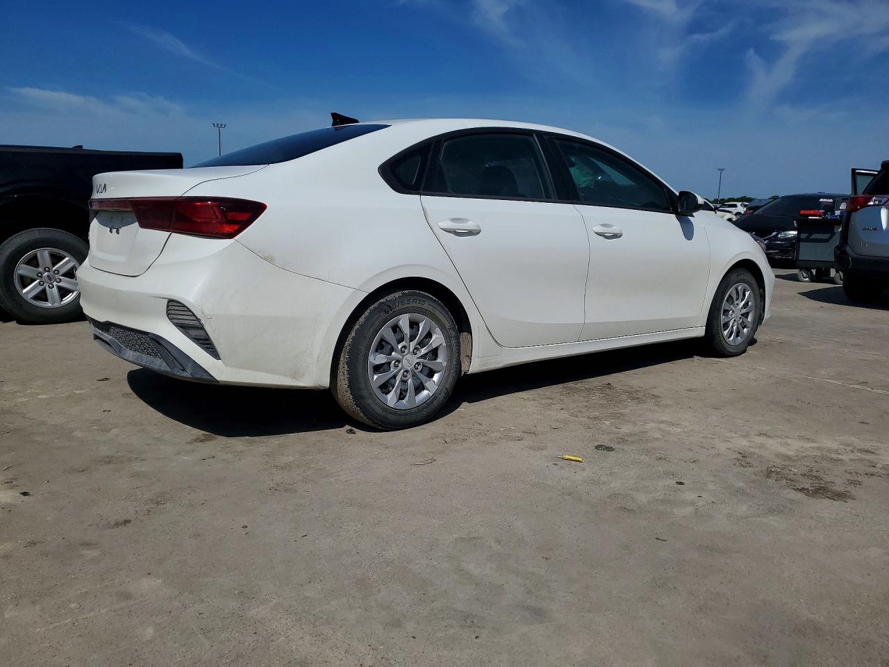2023 KIA FORTE LX, LXS