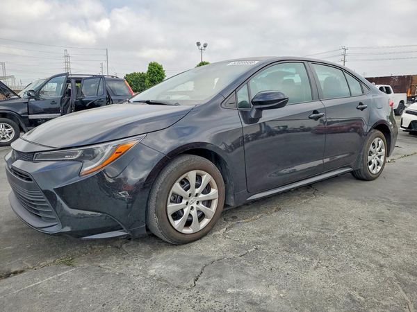 2024 TOYOTA COROLLA