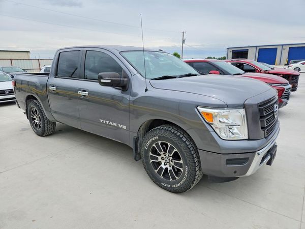 2020 NISSAN TITAN