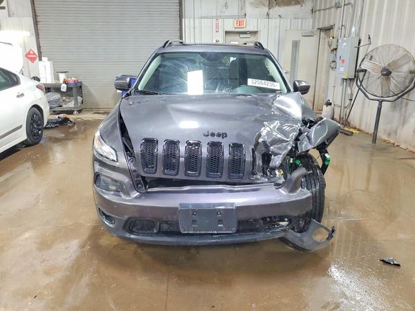 2016 JEEP CHEROKEE LATITUDE 4X4