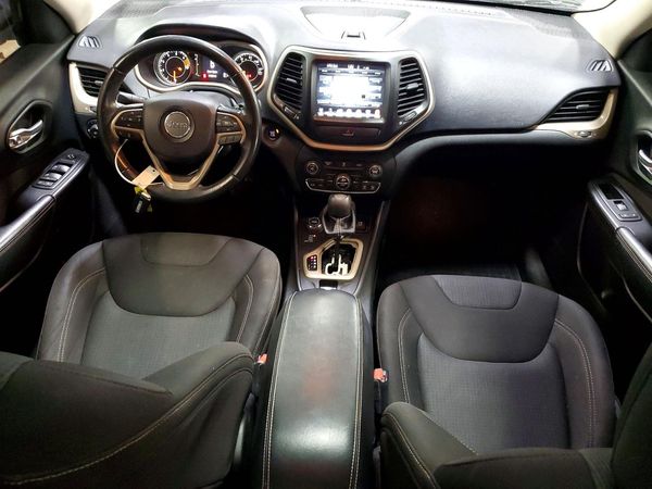 2016 JEEP CHEROKEE LATITUDE 4X4