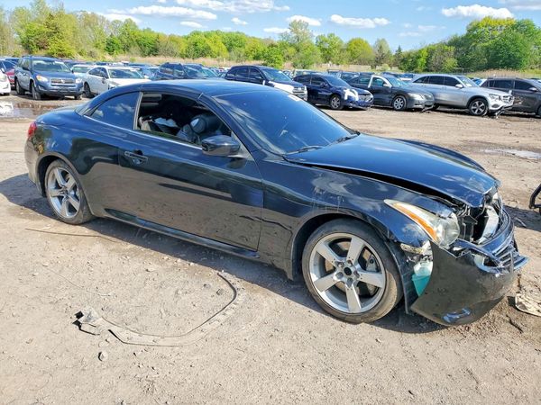 2012 INFINITI G37