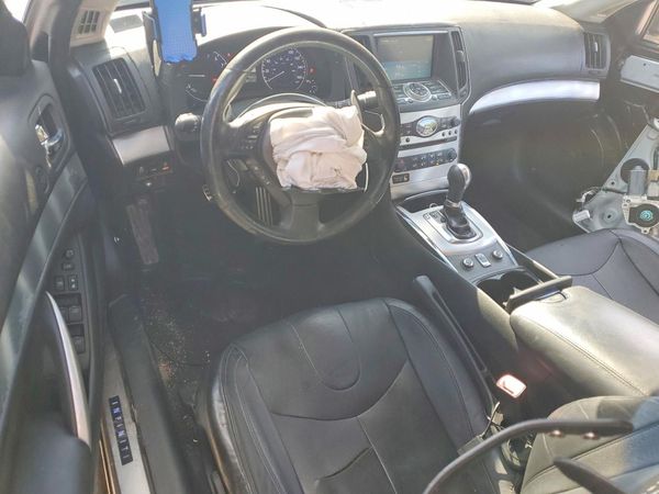 2012 INFINITI G37