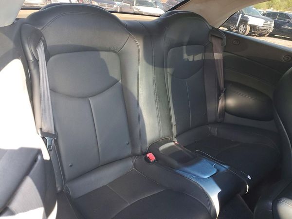 2012 INFINITI G37
