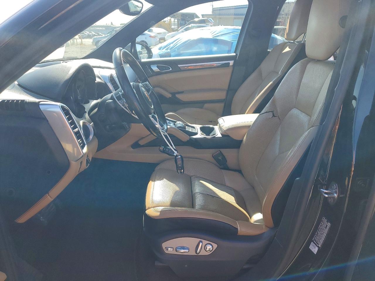 2016 PORSCHE CAYENNE E-Hybrid