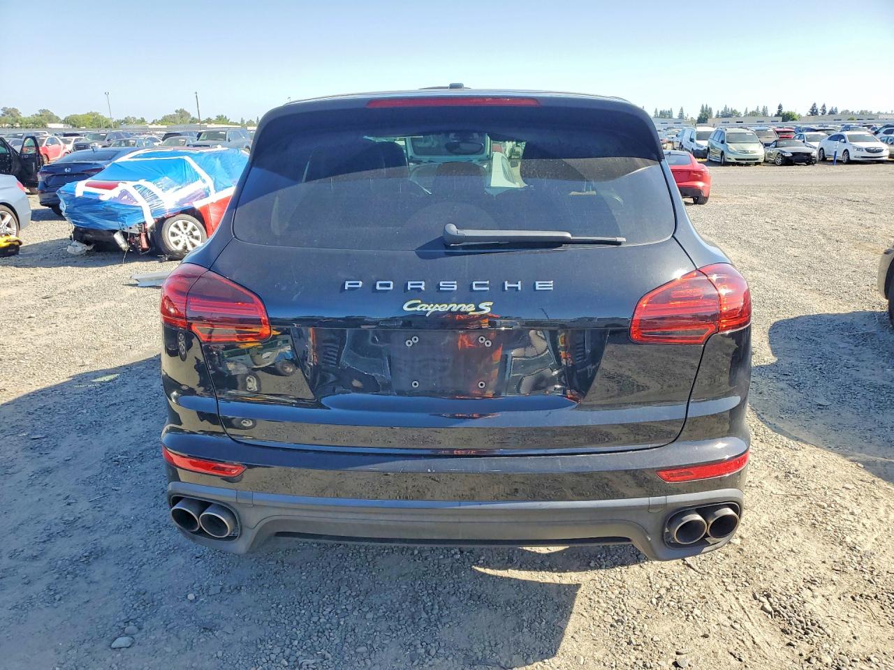 2016 PORSCHE CAYENNE E-Hybrid