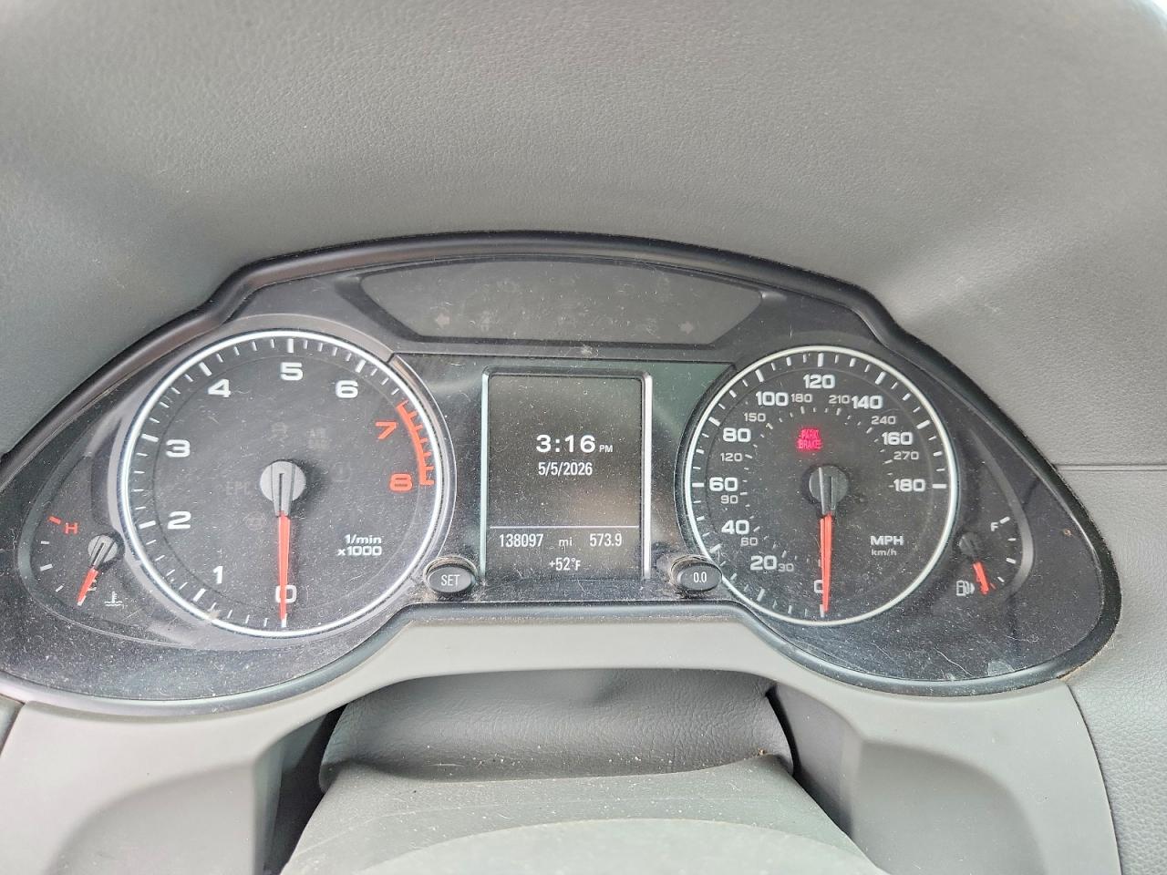 2012 AUDI Q5 Premium Plus