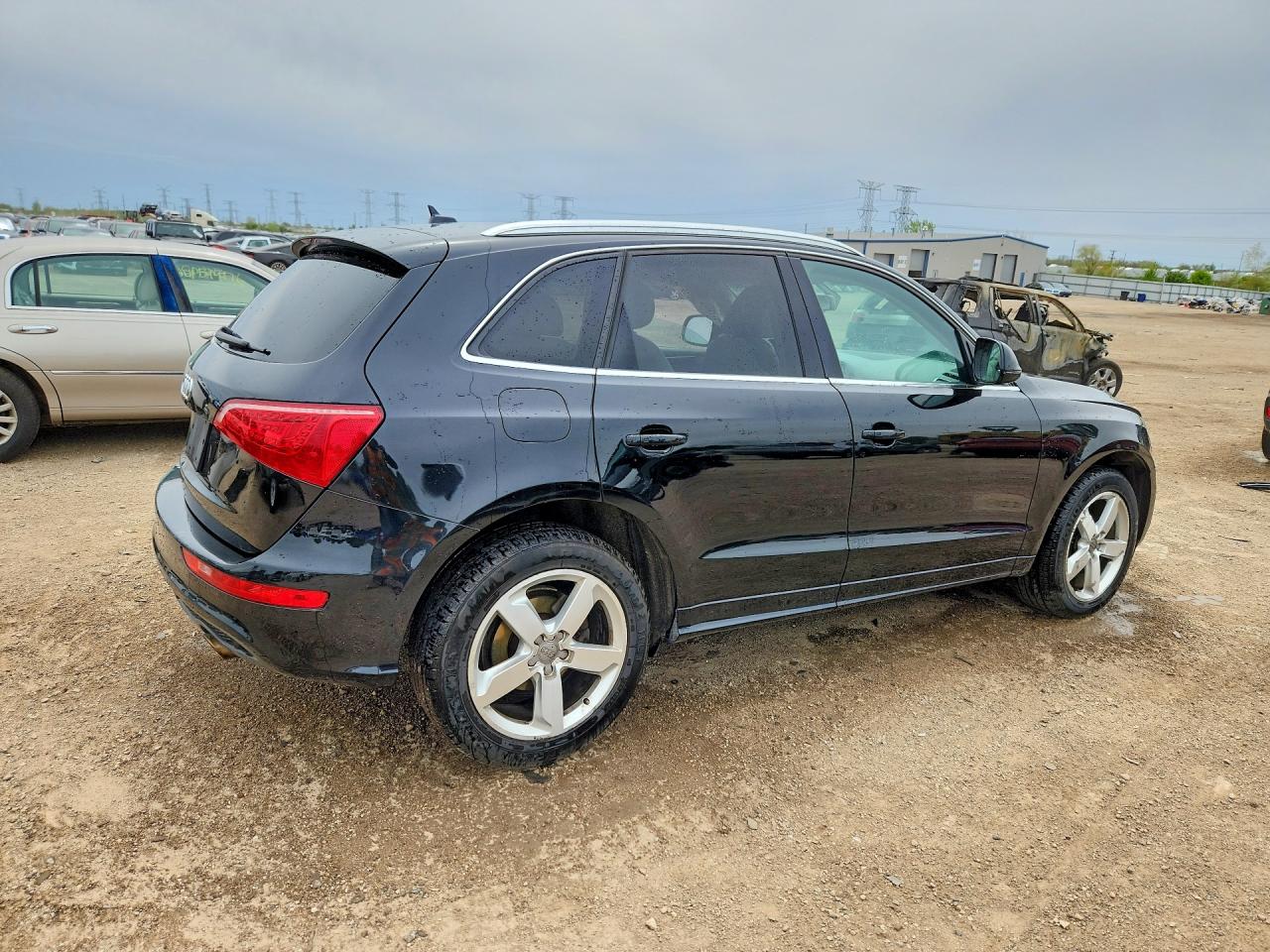 2012 AUDI Q5 Premium Plus
