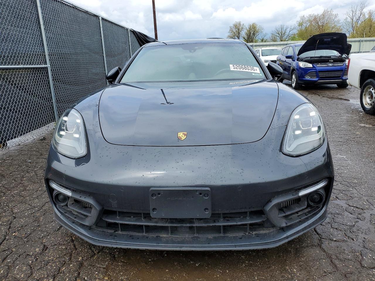 2022 PORSCHE PANAMERA