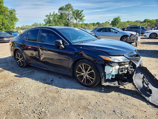 2018 TOYOTA CAMRY L/LE/SE/XLE