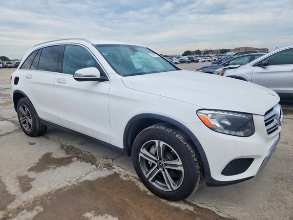 2019 MERCEDES-BENZ GLC GLC300