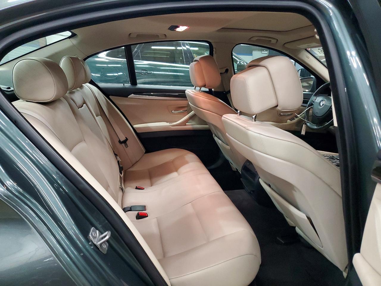 2013 BMW 528