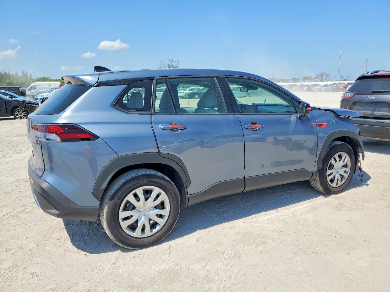 2026 TOYOTA COROLLA CROSS L