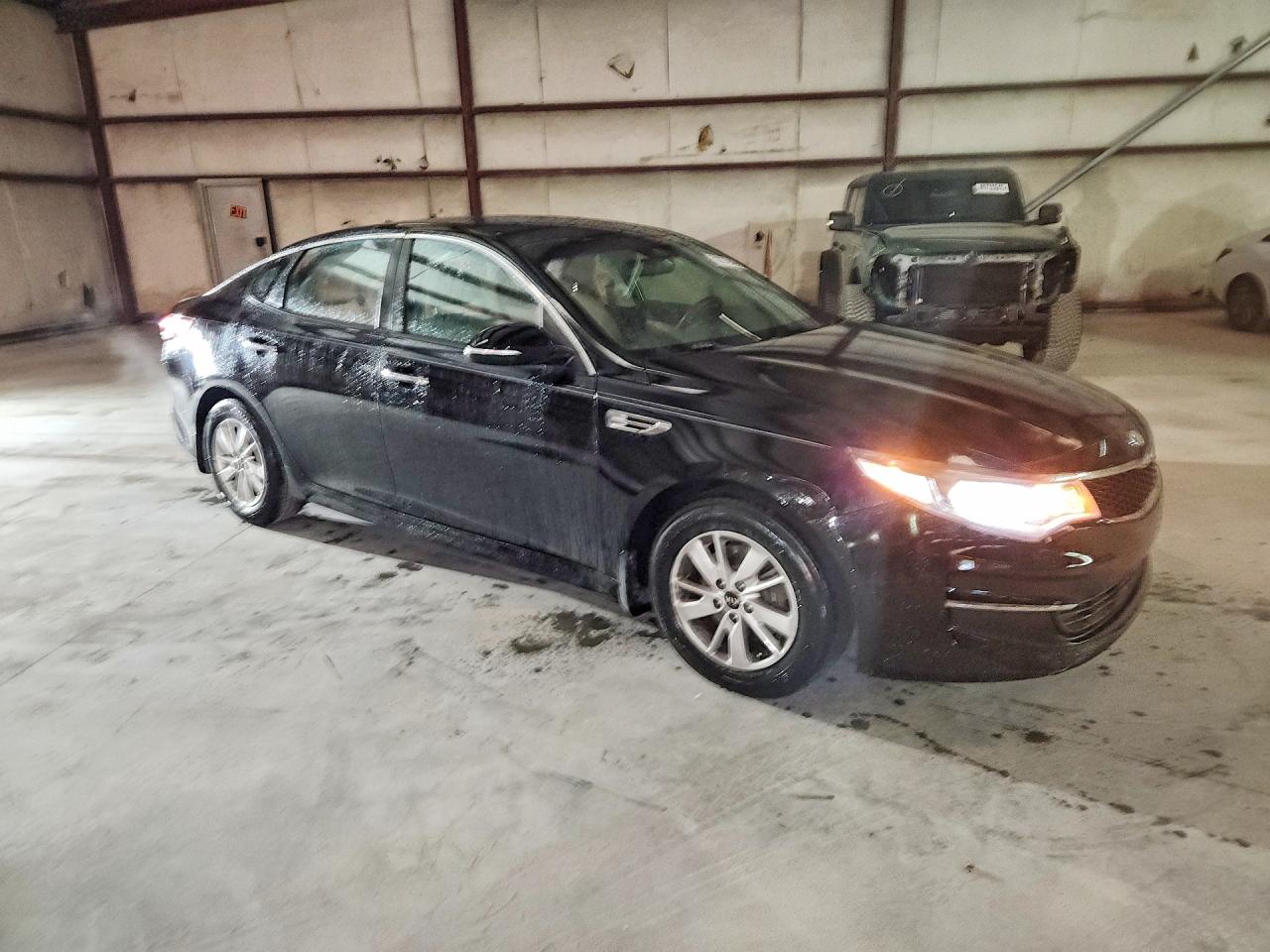 2016 KIA OPTIMA GL