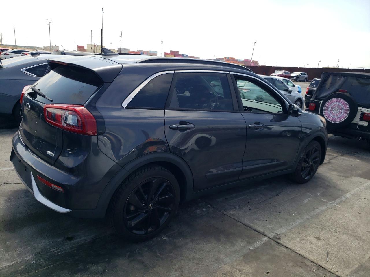 2018 KIA NIRO