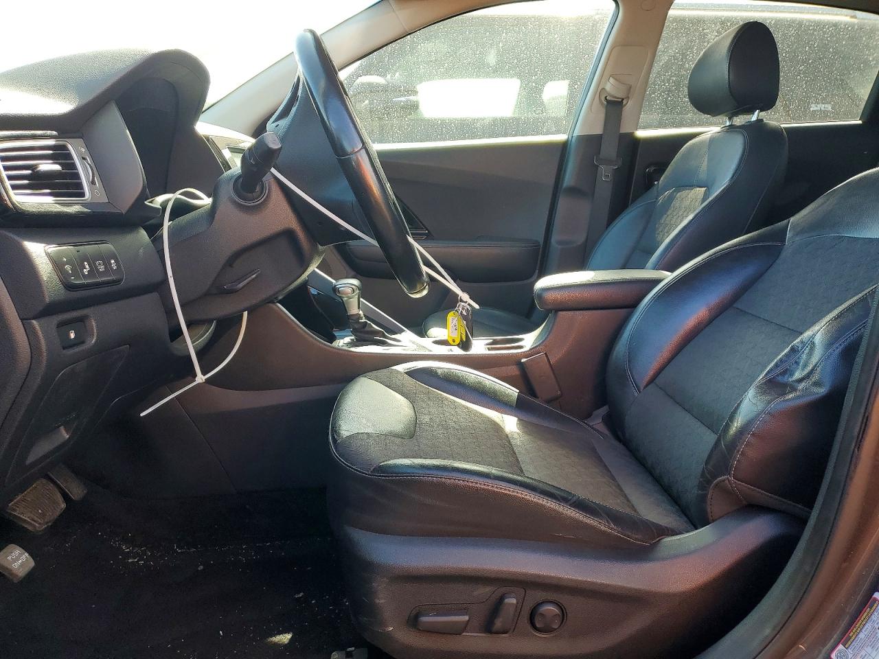 2018 KIA NIRO