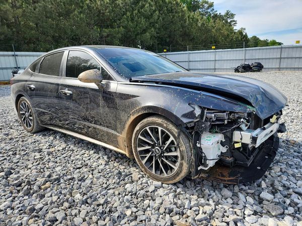 2021 HYUNDAI SONATA