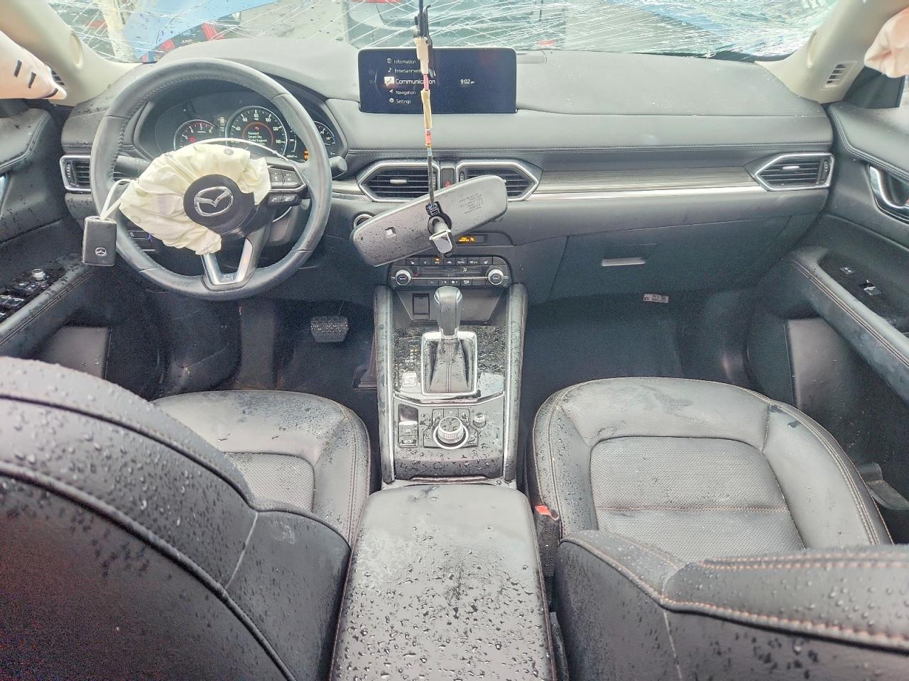 2022 MAZDA CX-5 Premium Package