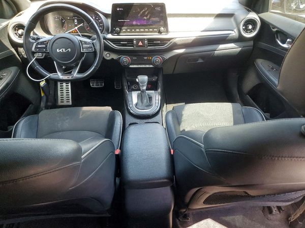 2022 KIA FORTE