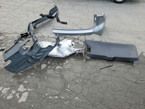 2021 TOYOTA HIGHLANDER XLE Nav