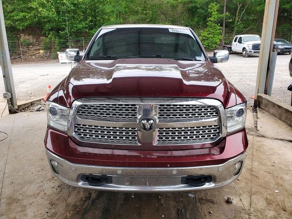 2018 RAM 1500 Laramie