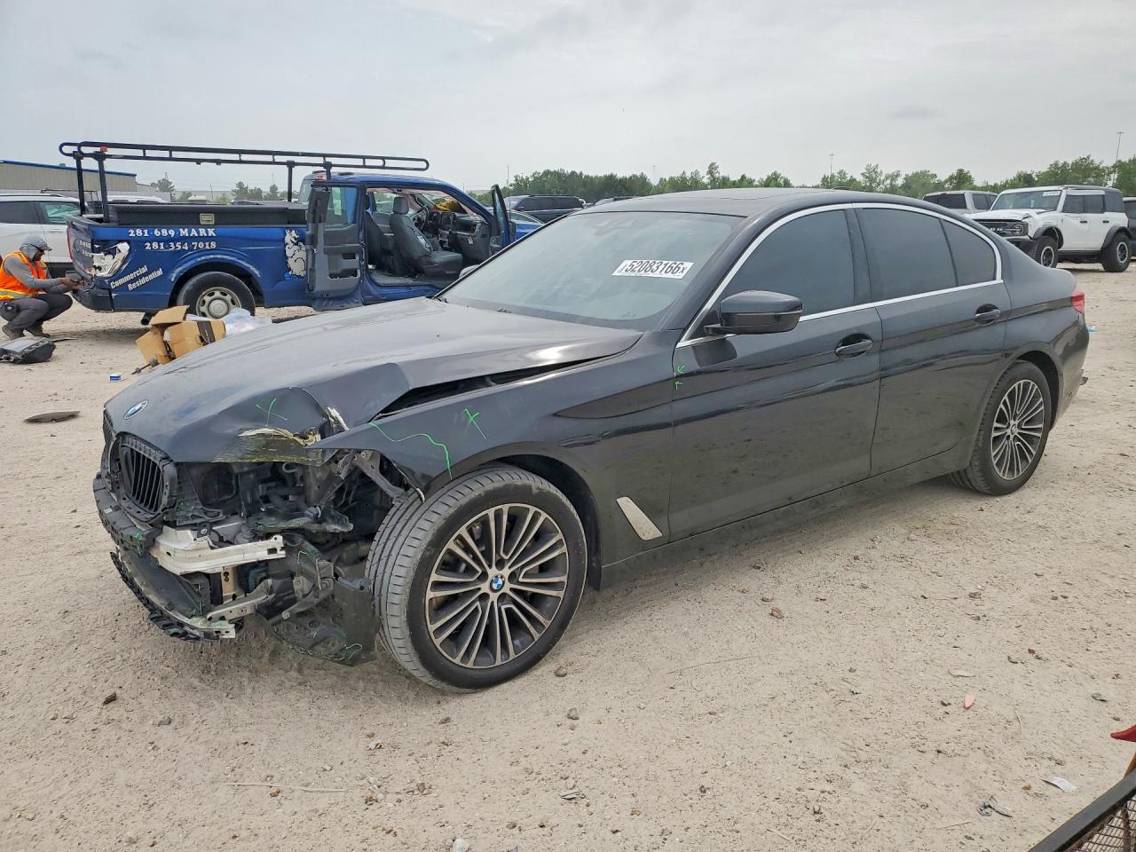 2020 BMW 530