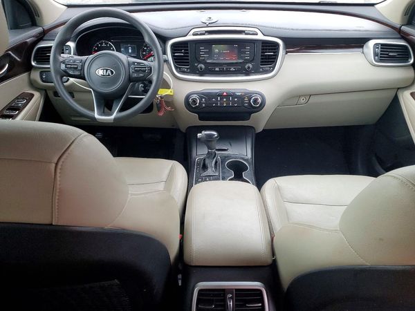 2017 KIA SORENTO