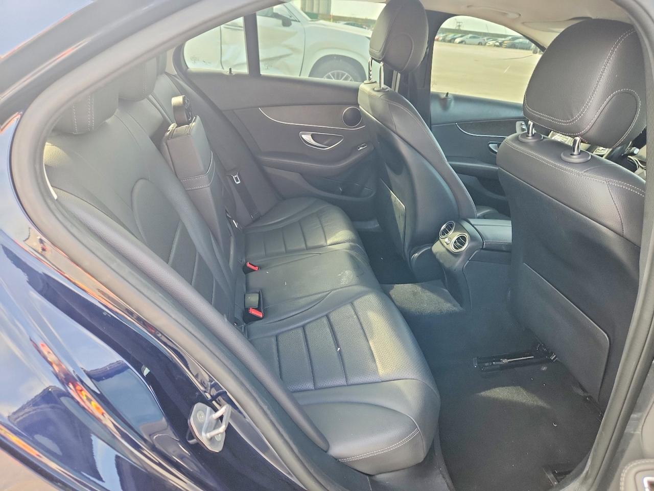 2019 MERCEDES-BENZ C