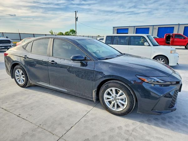 2025 TOYOTA CAMRY